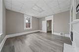 46 Division St - Photo 6