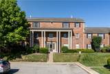 126 Jamestown Ct - Photo 1