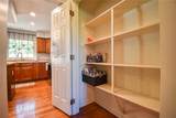 957 Montclair Dr - Photo 10