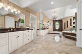 2500 Country Club Dr - Photo 32