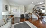 610 Broadmore - Photo 10