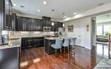 610 Broadmore - Photo 6