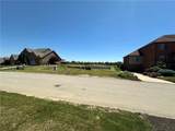 2001 Blackthorne Dr - Photo 5