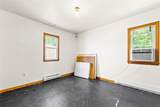 1065 University Dr - Photo 16