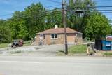 1065 University Dr - Photo 3