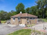 1065 University Dr - Photo 8