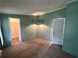 806 Center St - Photo 17