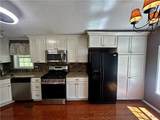806 Center St - Photo 4