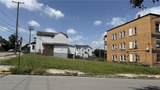 000 E 16th - Photo 1