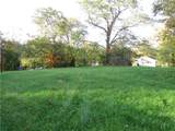301 Oak Avenue - Photo 3