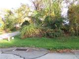 301 Oak Avenue - Photo 5