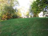 301 Oak Avenue - Photo 8