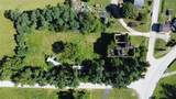 2005 Laurel Hill Rd - Photo 23
