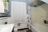 411 Hampton Ave - Photo 16