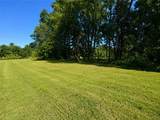 2005 Laurel Hill Rd - Photo 4