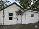 401 Fairview Ave - Photo 1