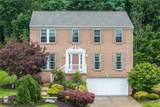 1033 Robinwood Dr - Photo 2
