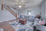 203 Harmony St - Photo 11