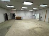 1729 Rostraver Rd - Photo 11