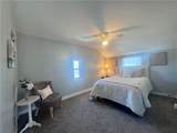 1621 Greencrest - Photo 13