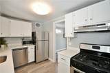 1621 Greencrest - Photo 9
