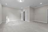 218 Seward Street - Photo 17