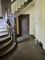 742 Chartiers Ave - Photo 2
