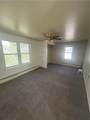 130 Chestnut St - Photo 16
