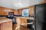 1007 Leslie St - Photo 10