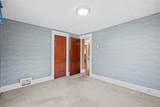 1007 Leslie St - Photo 17