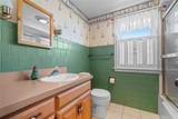 1007 Leslie St - Photo 6