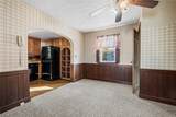 1007 Leslie St - Photo 9