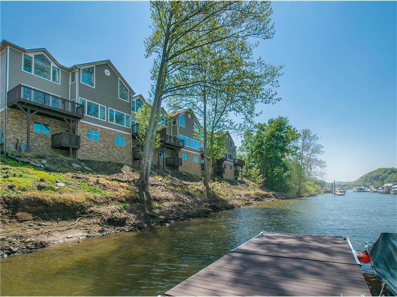 89 Delaware Ave - Photo 1