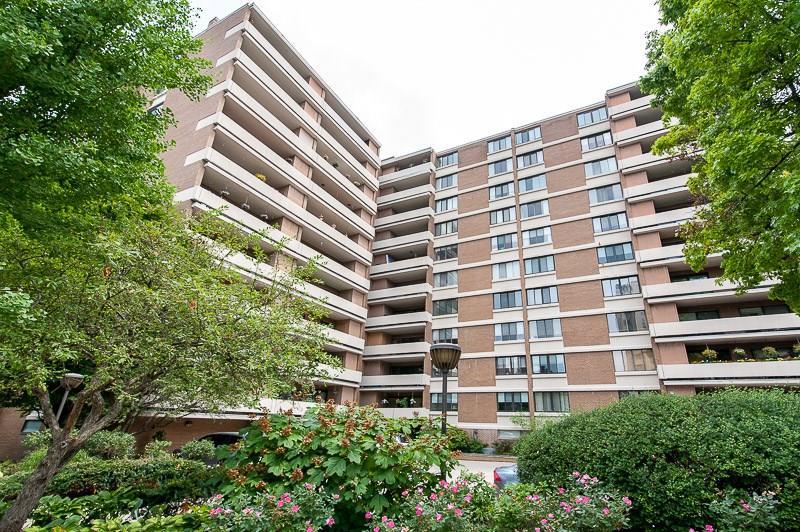 220 Dithridge St - Photo 1