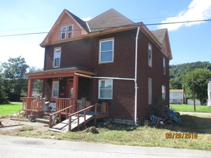330 River Ave - Photo 1