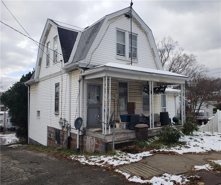 315 Burton - Photo 1
