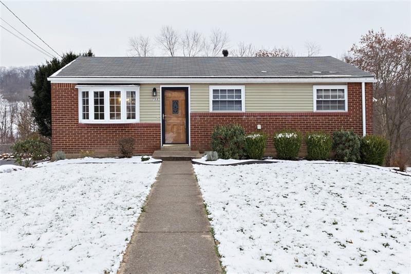 753 Providence Dr - Photo 1