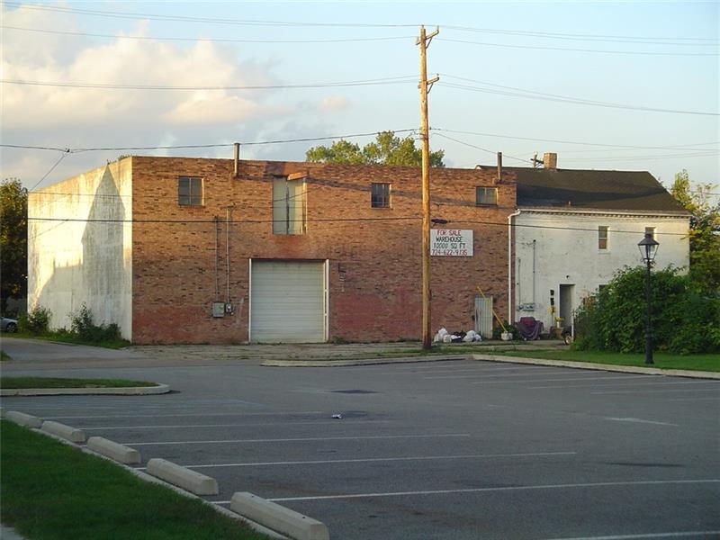 287 16th - Photo 1