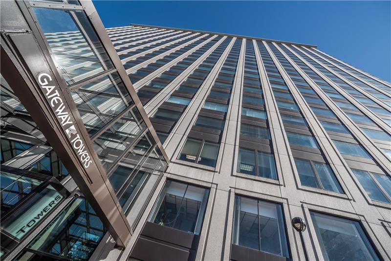 320 Fort Duquesne - Photo 1