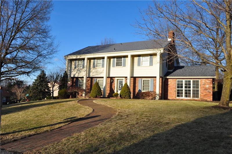 205 Calvin Dr - Photo 1