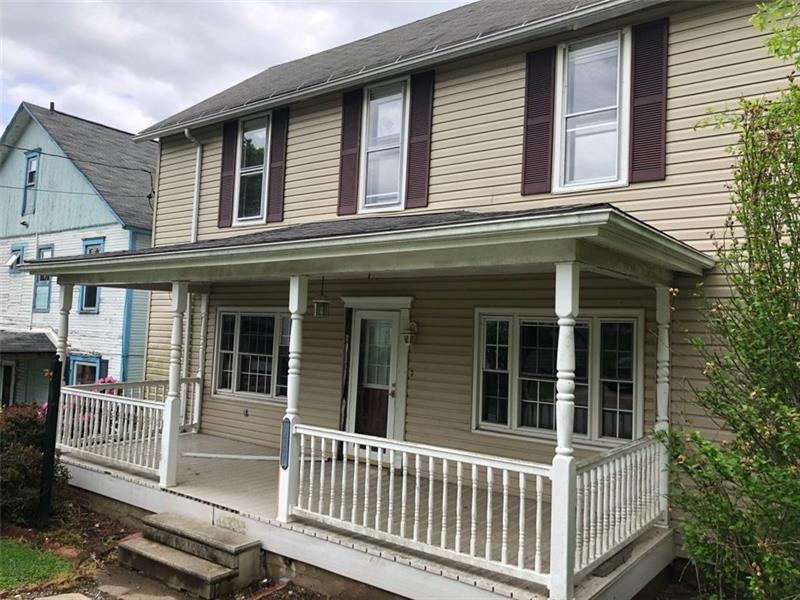 213 Chestnut St - Photo 1