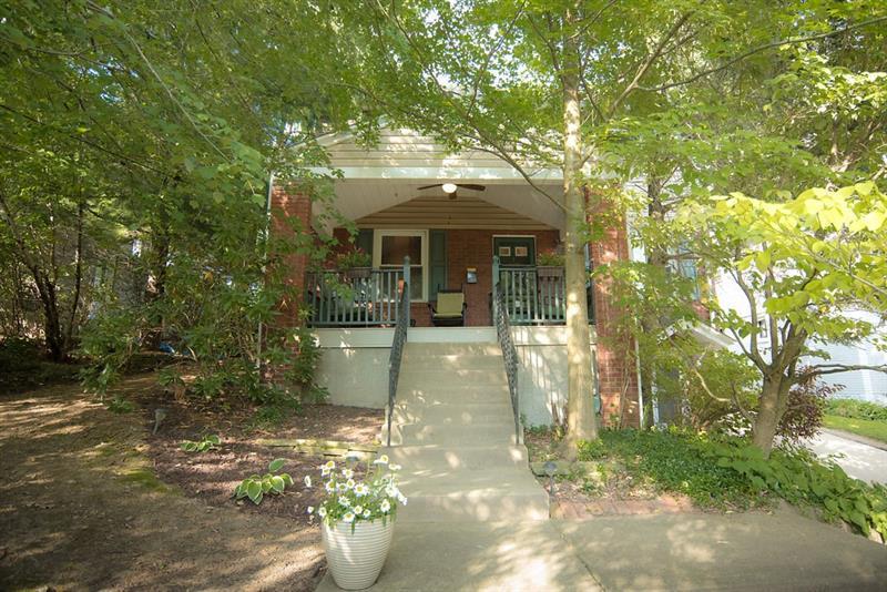 415 Duquesne Drive - Photo 1