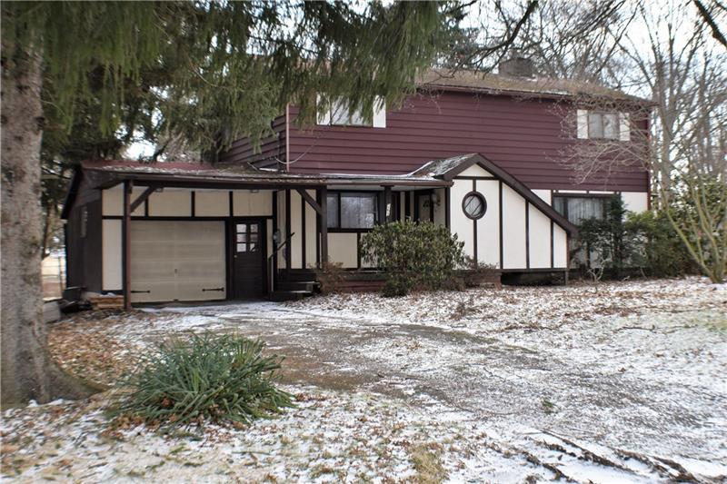 263 Mathews Way - Photo 1