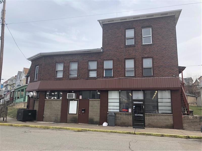 1006 Victoria Ave. - Photo 1