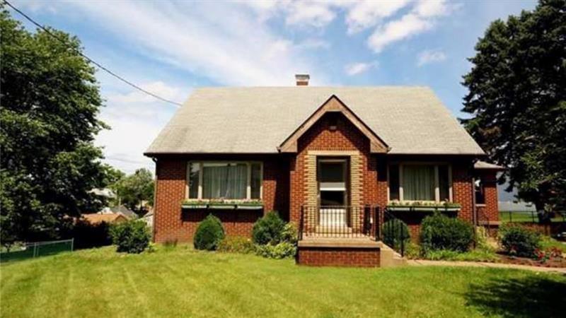 2653 Russell Drive - Photo 1