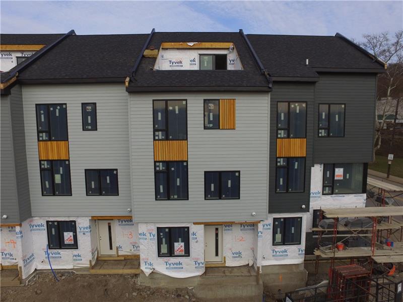 5583 Butler St - Photo 1