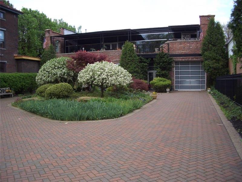 917 Brighton Rd - Photo 1