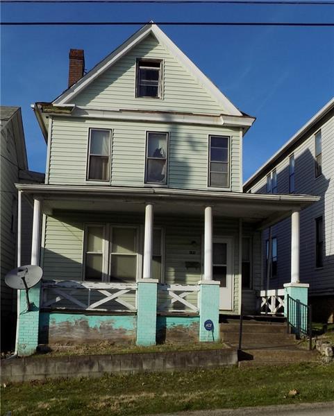 105 Walnut St - Photo 1