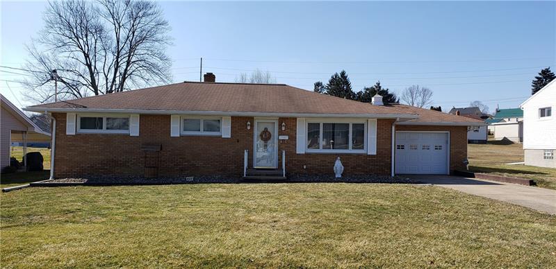 822 Lynn St - Photo 1