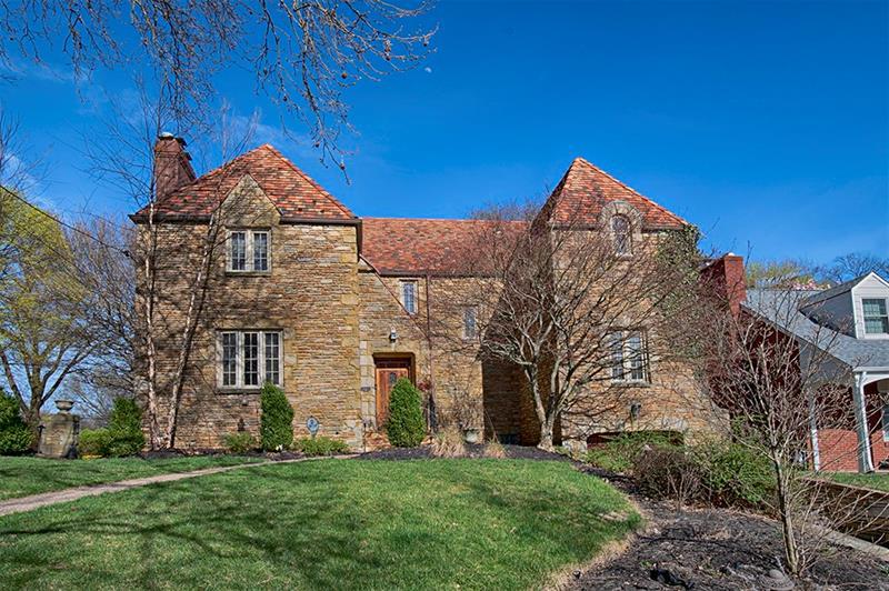 1401 Terrace Drive - Photo 1